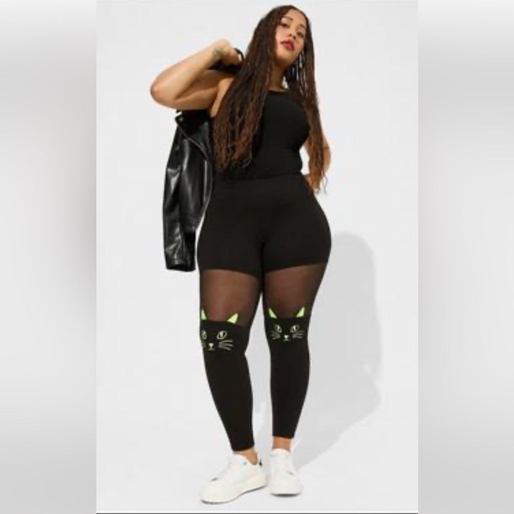 Torrid Cat Knee Leggings with Mesh Insert